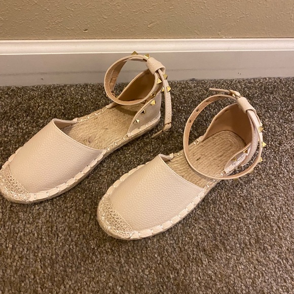 Espadrilles Sandal - Picture 3 of 5